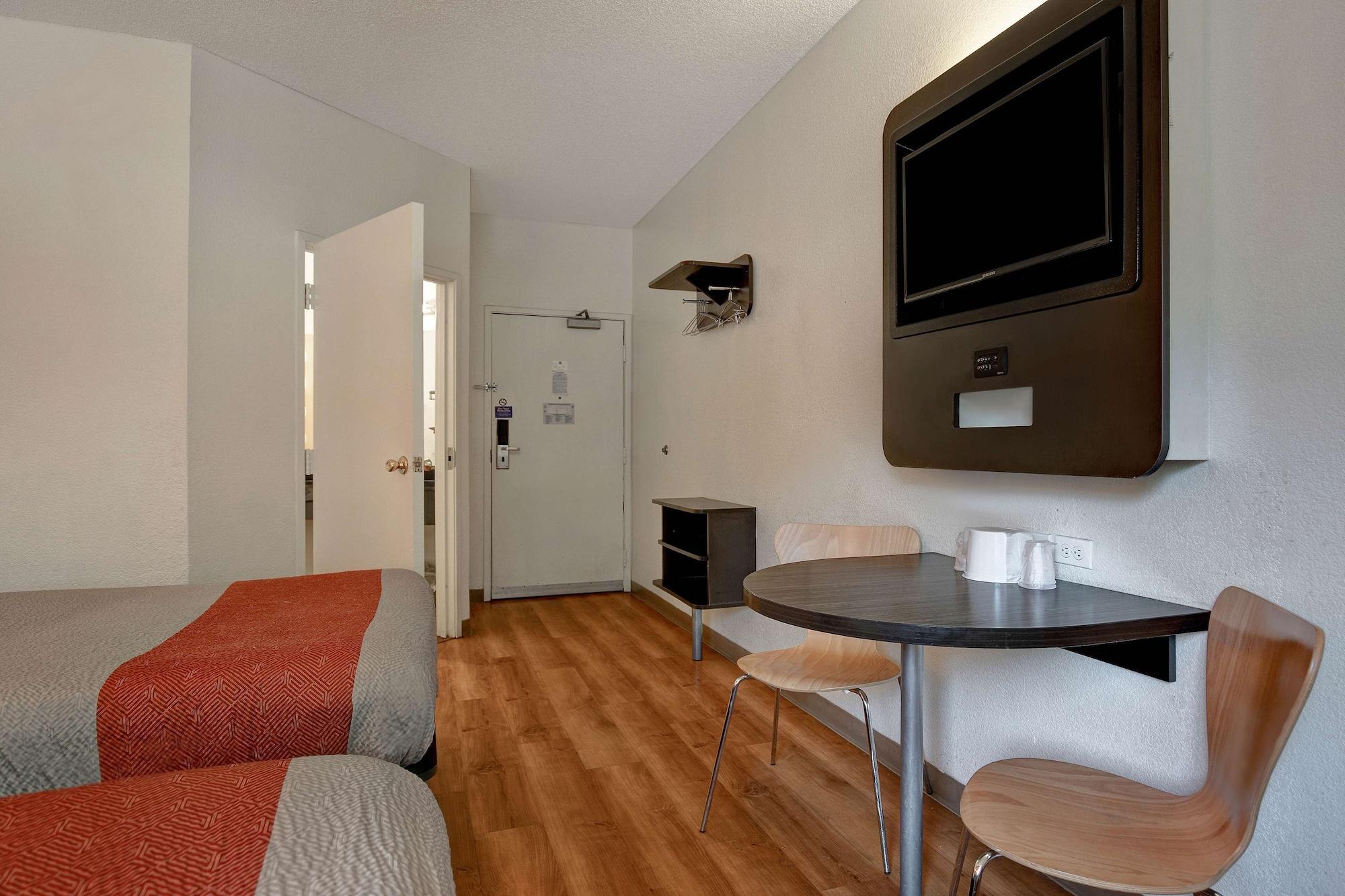 Motel 6-Gilroy, Ca エクステリア 写真