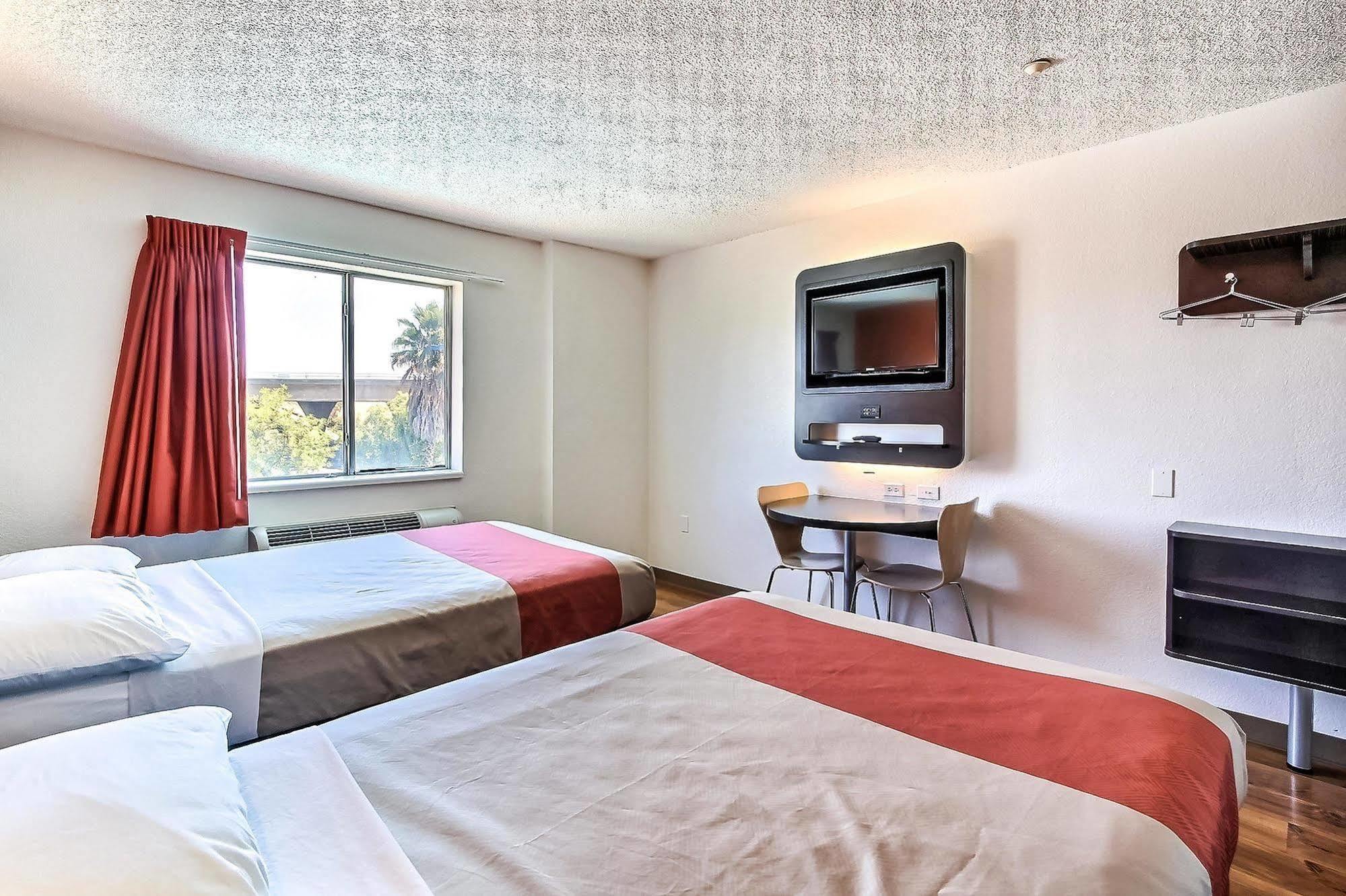 Motel 6-Gilroy, Ca エクステリア 写真