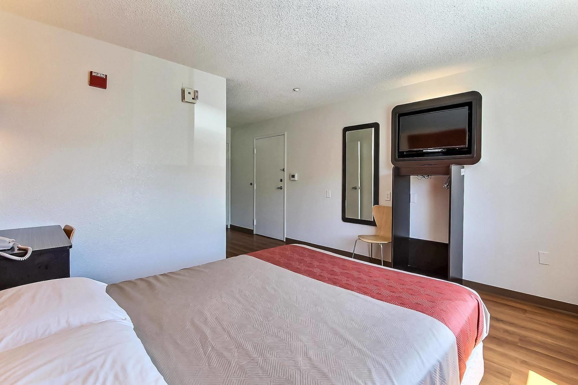 Motel 6-Gilroy, Ca エクステリア 写真