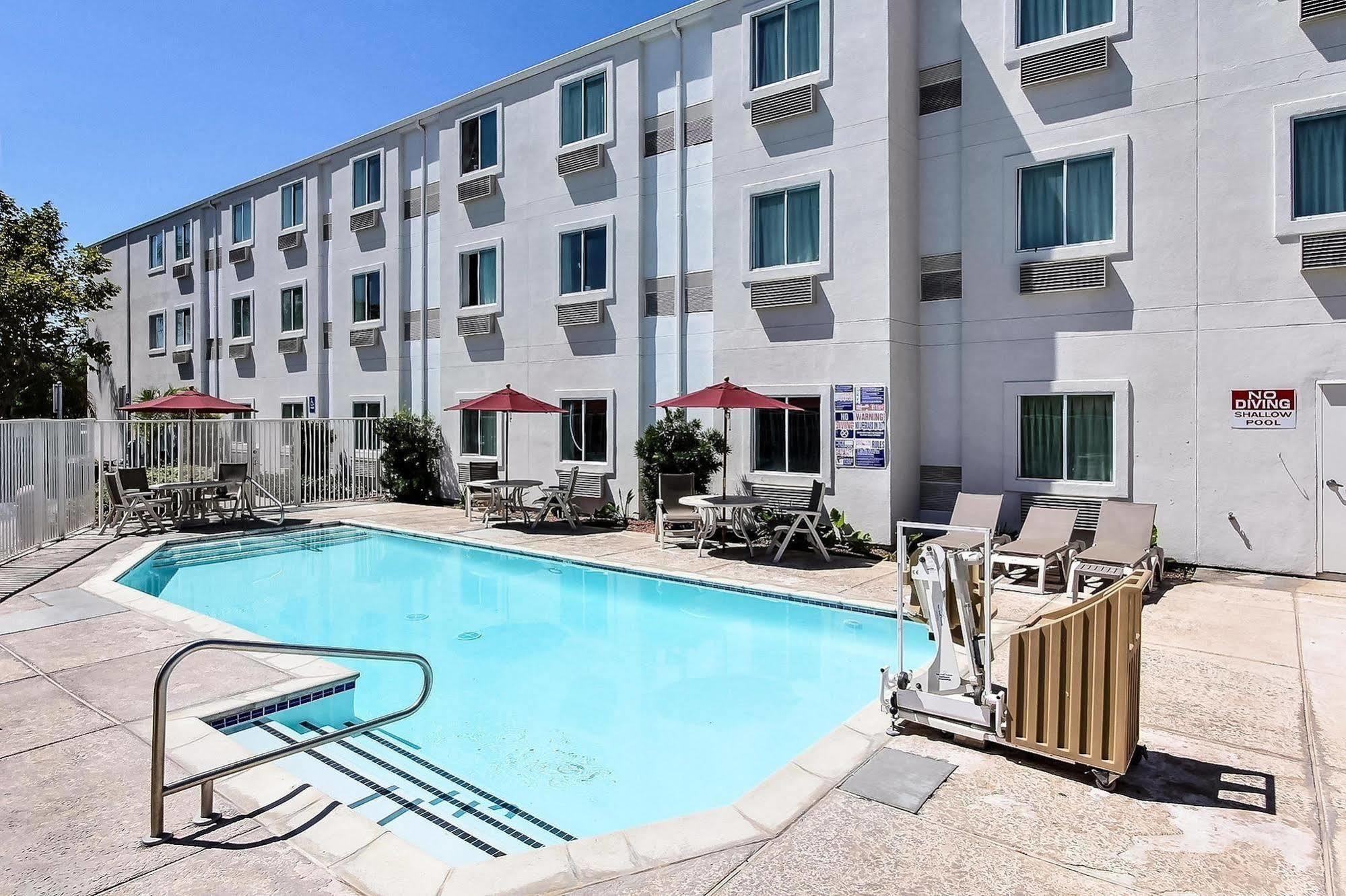 Motel 6-Gilroy, Ca エクステリア 写真
